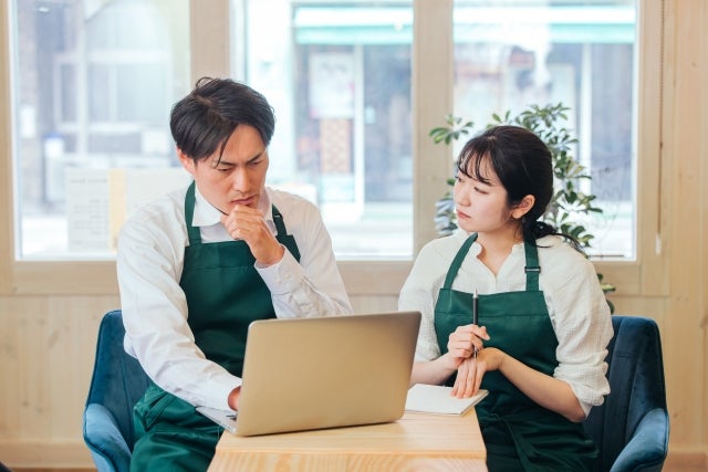 「106万円の壁」撤廃決定。アルバイト・パートのシフトが変わる!?飲食店が進めるべき生存戦略【2025年最新版】